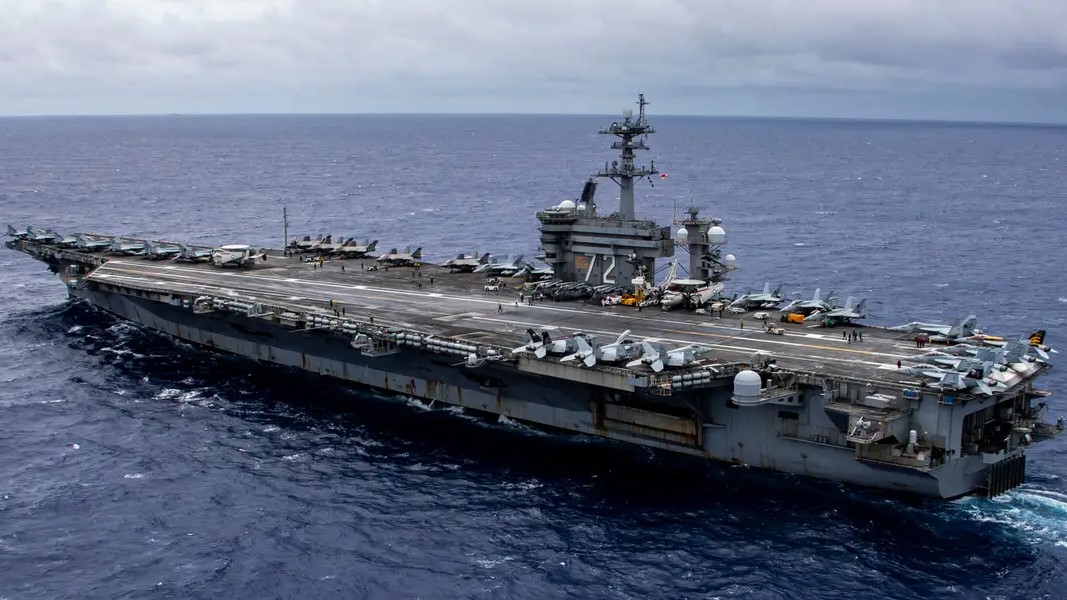 2025/July 2025/ইরানের চাপে গতিপথ বদল মার্কিন রণতরীর.jpg